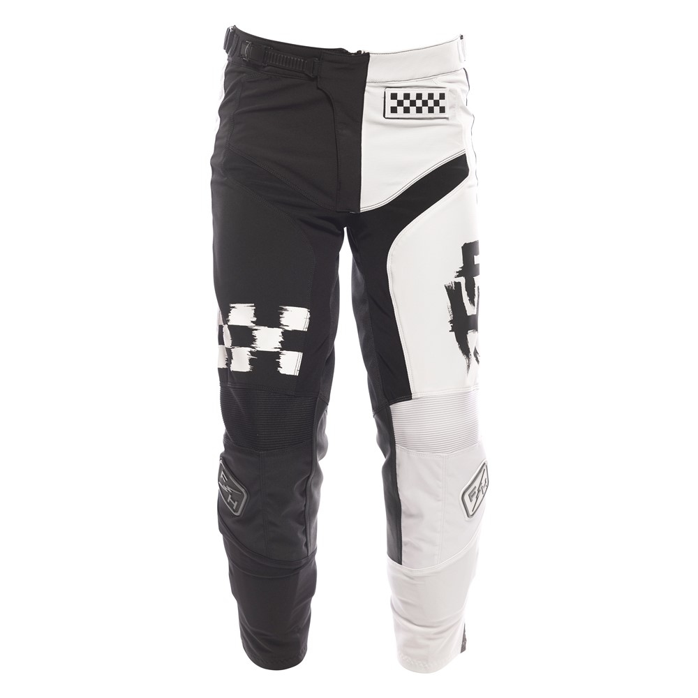 Speed Style Jester Pants Black/White | Tracktion Motorcycles