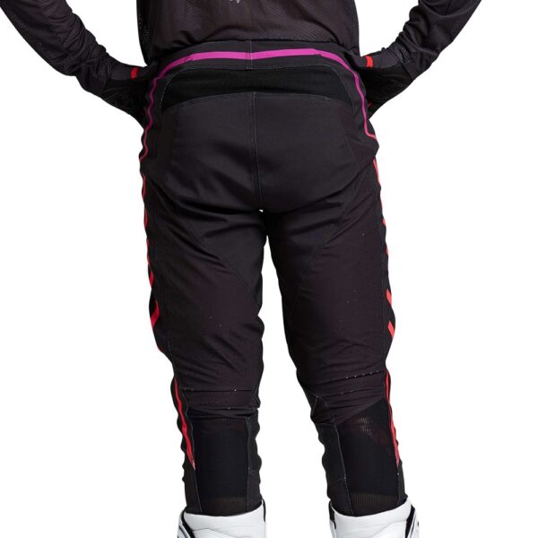 SE PRO PANT PINNED BLACK