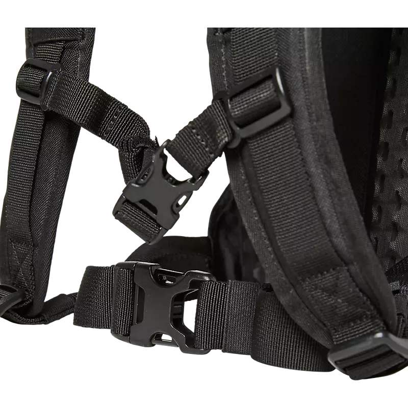 Utility 6 Liter Hydration Pack - Black