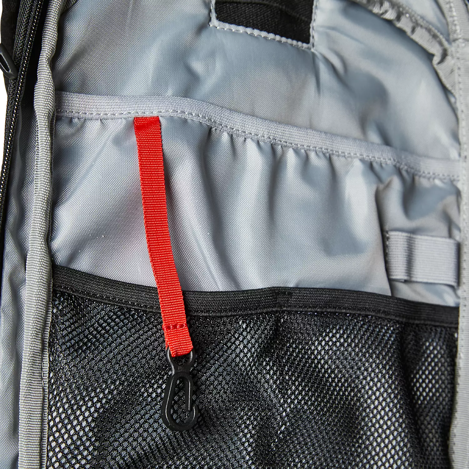 Utility 10 Liter Hydration Pack - Black