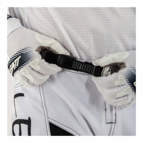 Leatt 2025 3.5 Ride Kit - White